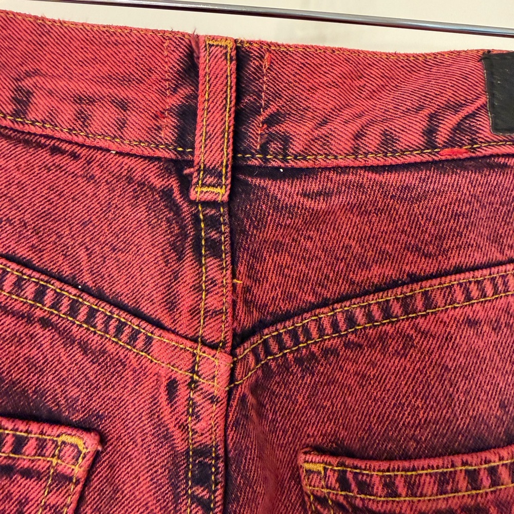BDG Urban Outfitters Skater Baggy Jeans Red Acid Wash Size 26 - Picture 8 of 10